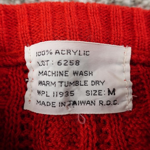VTG Cable Knit Cardigan Womens M Red Button Front Aran 3D Fisherman Sweater 80s - Picture 4 of 10
